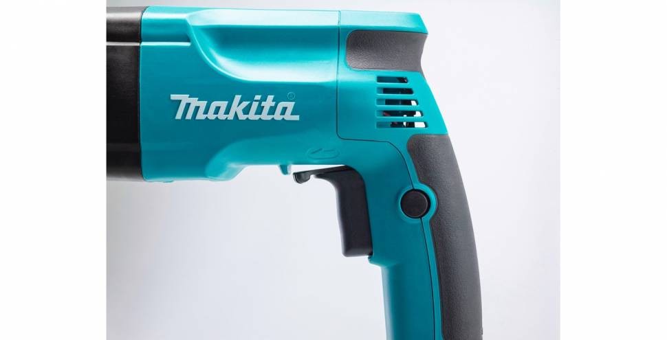 Перфоратор Makita HR2450, 780Вт, 2.7Дж, SDS-plus